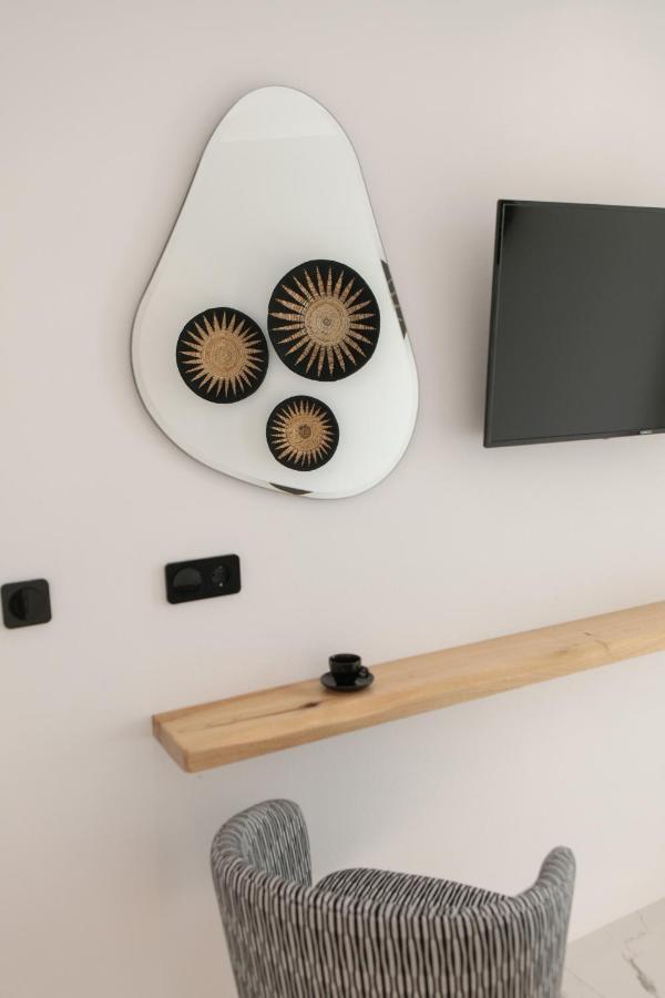 Black Concept Maisonette Naxos City المظهر الخارجي الصورة